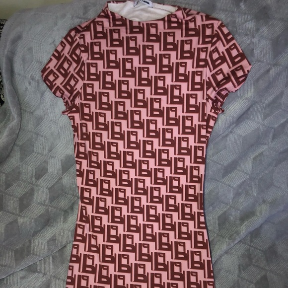 Pink dress - Picture 2 of 3